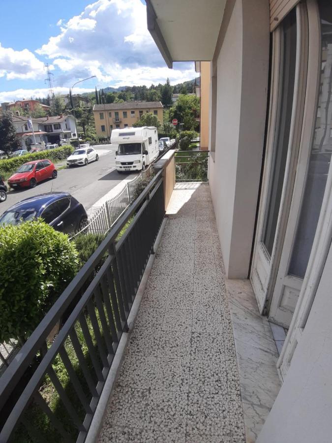 Appartamento Centrale Fino A 8 Posti Letto Pontremoli Exterior foto
