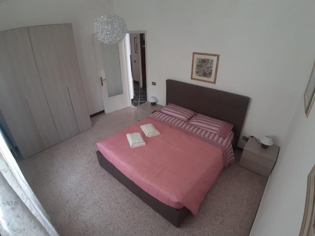 Appartamento Centrale Fino A 8 Posti Letto Pontremoli Exterior foto